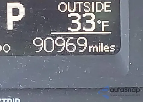 2018 Toyota Corolla Le z USA, uszkodzony, nr VIN 2T1BURHE4JC005291